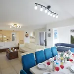 וילה Protaras Serifos Sv07