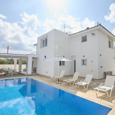 Protaras Serifos Sv07 * パラリムニ